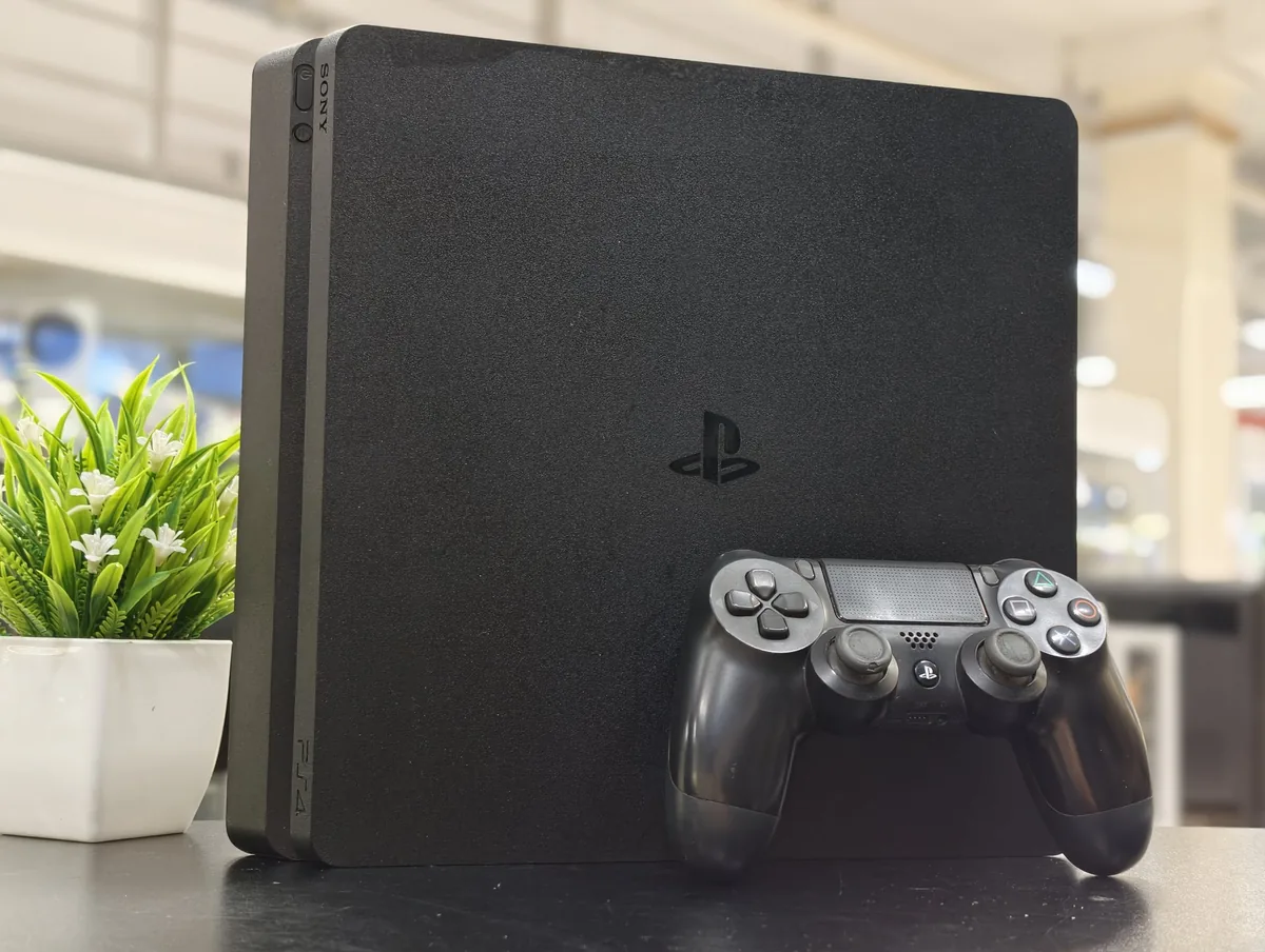 Sony PlayStation 4 Slim 500 ГБ - фото 1