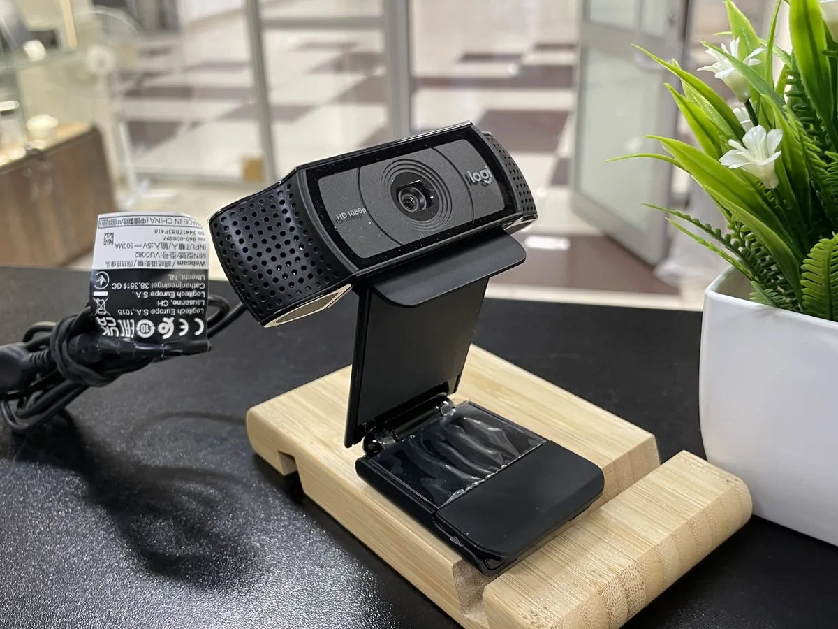 Веб-камера Logitech HD Pro C920 - фото 2