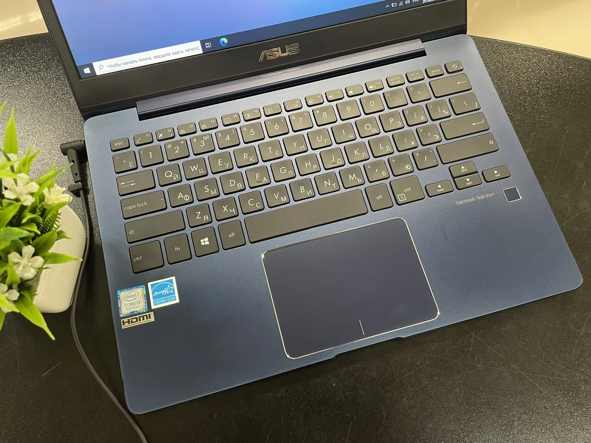 13.3" Ноутбук ASUS ZenBook 13 - фото 2