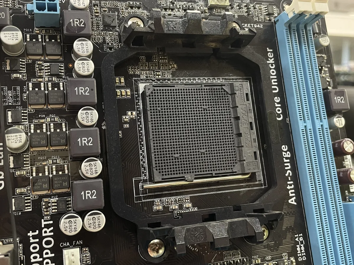 ASUS M5A78L-M LX3 (AM3+) - фото 3