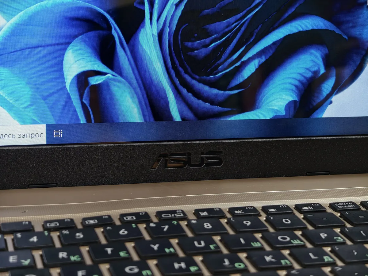 15.6" Ноутбук ASUS X540SC - фото 3