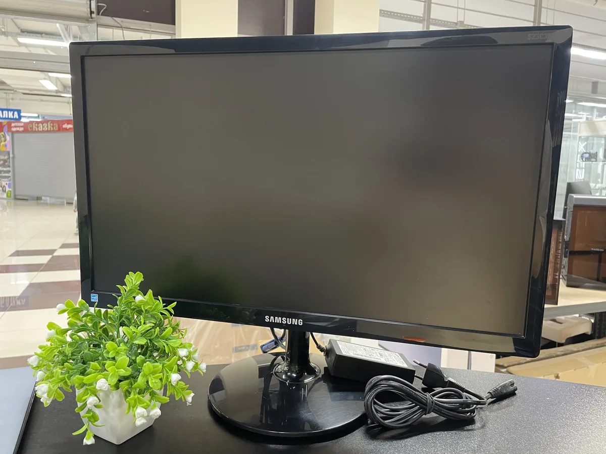 23" Монитор Samsung S23C350B - фото 1