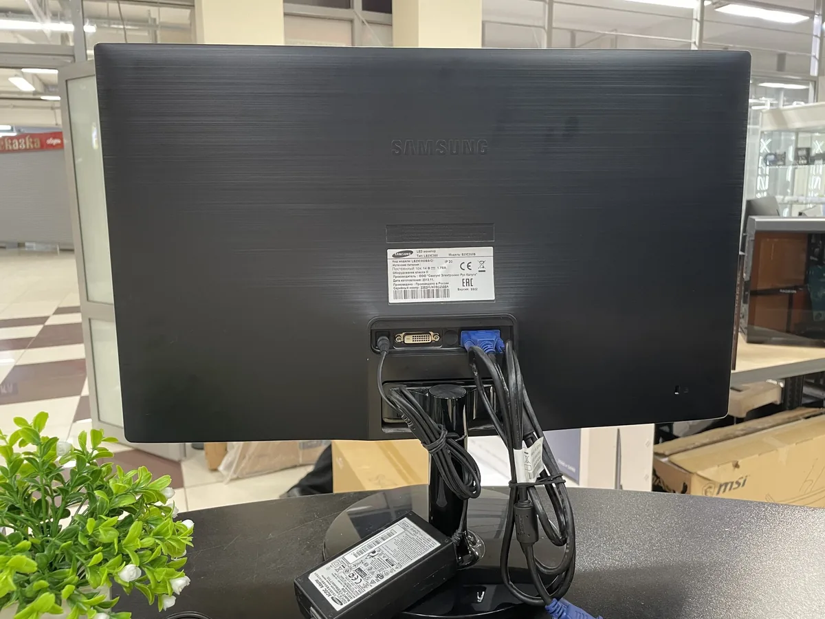 23" Монитор Samsung S23C350B - фото 2