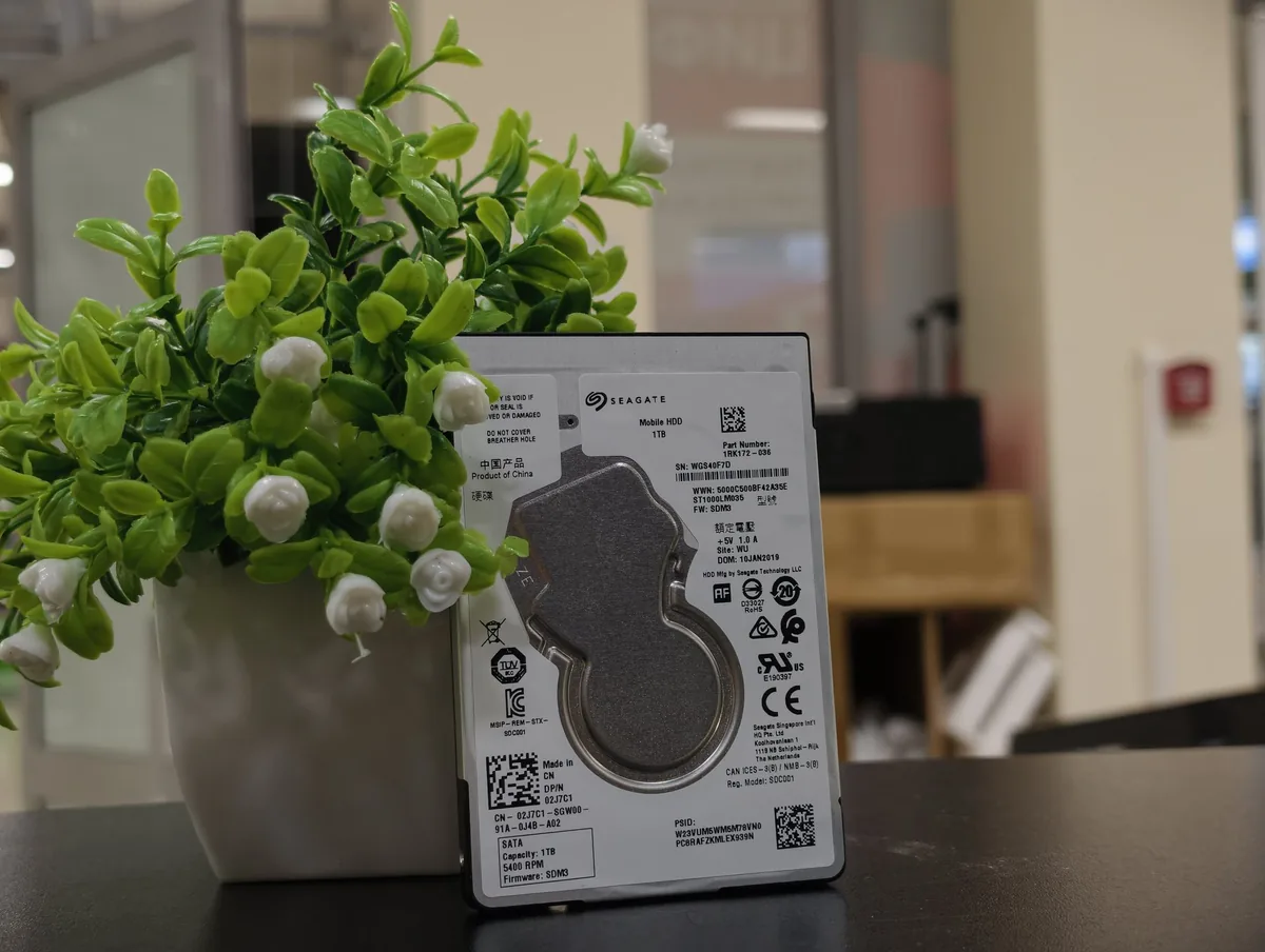 2.5″ Жесткий диск Seagate 1 ТБ [ST1000LM035] - фото 1