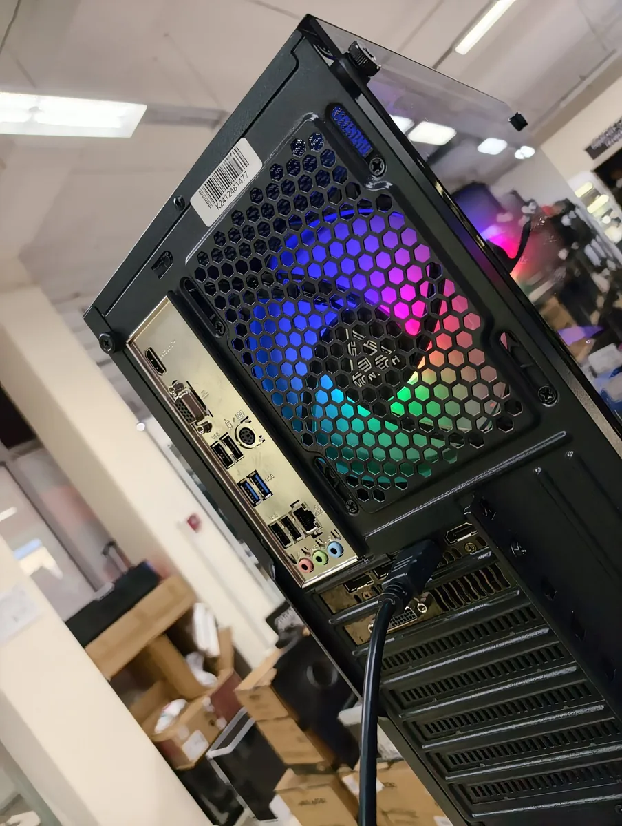 Игровой компютер i5-12400F / Vega 64 / 16 Gb / 1Tb - фото 2