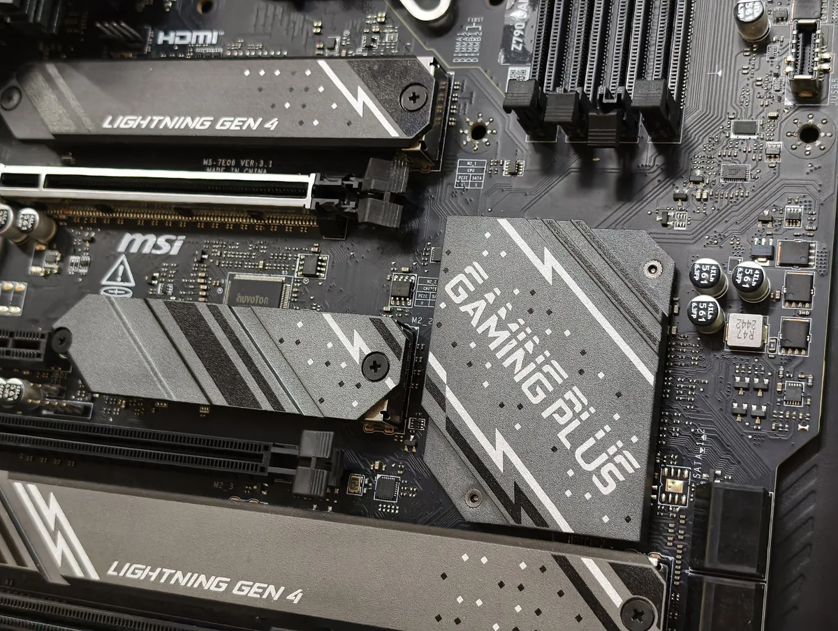 MSI Z790 GAMING PLUS WIFI DDR5 - фото 2