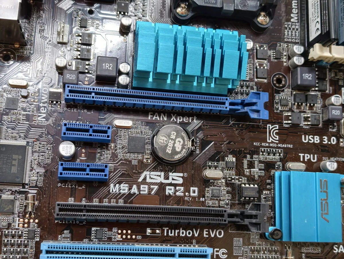Комплект ASUS M5A87 R2.0 + FX-6300 + 8 ГБ DDR3 (2x4 ГБ) - фото 2