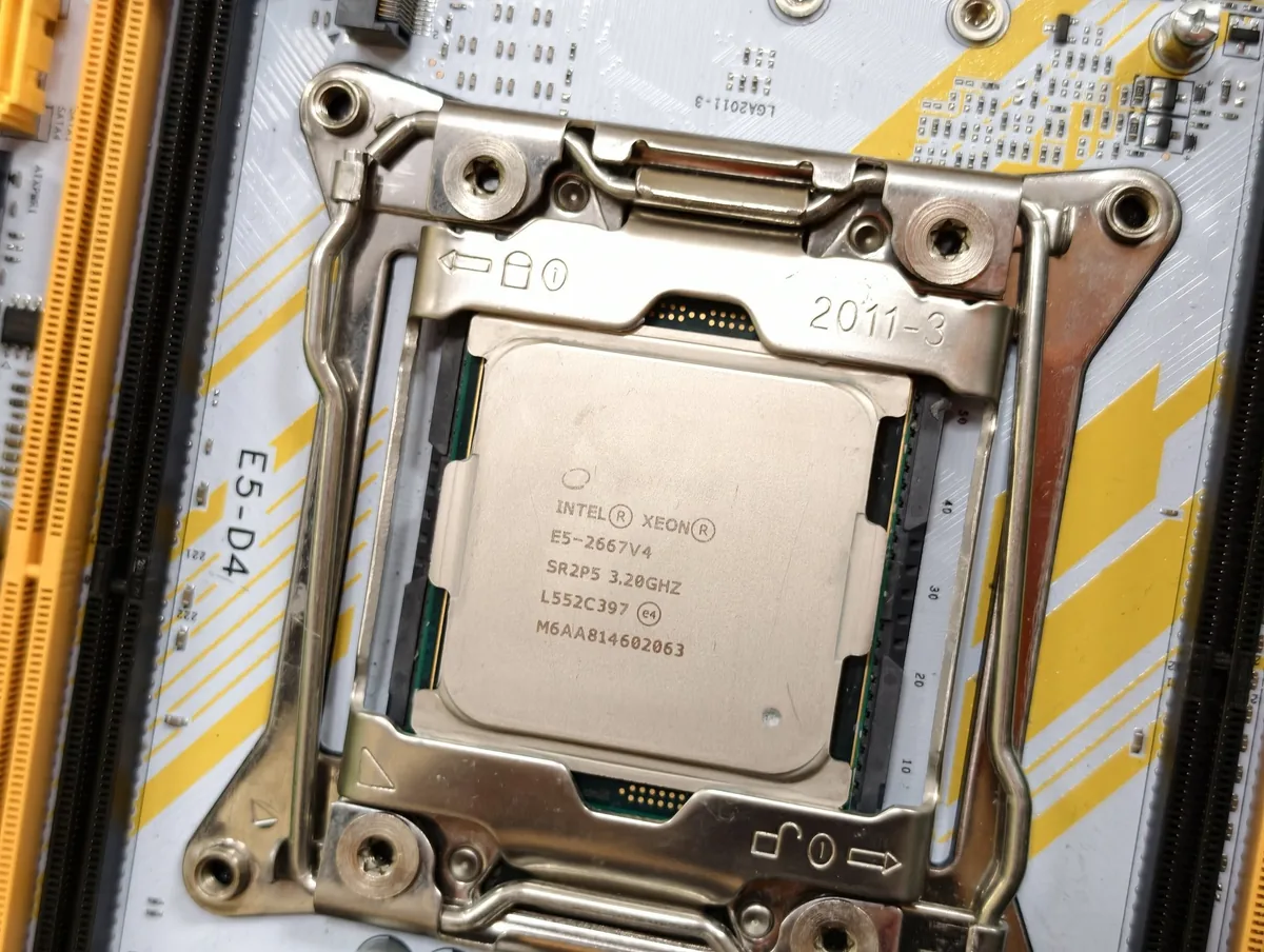Комплект X99 / E5-2667 V4 / 8 ГБ ECC - фото 2