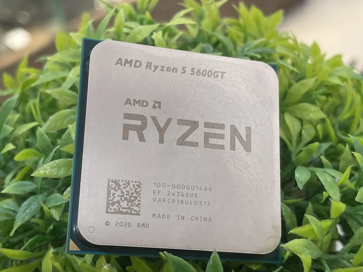 Процессор AMD Ryzen 5 5600GT OEM (AM4) - фото 1