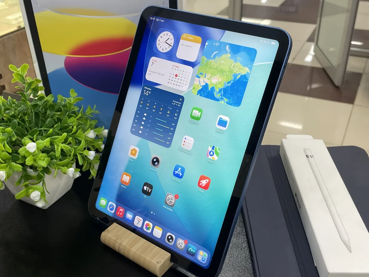 11″ Планшет Apple iPad (11th Gen) Wi-Fi 128 ГБ + Pencil - фото 1