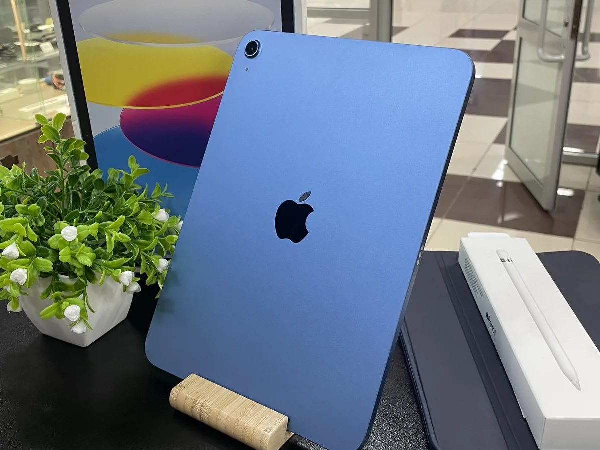 11″ Планшет Apple iPad (11th Gen) Wi-Fi 128 ГБ + Pencil - фото 2