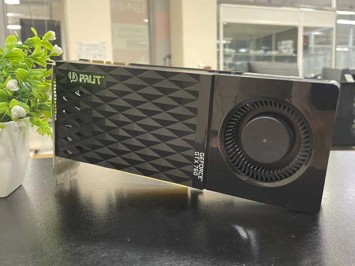 Palit Turbo GTX 760 2 ГБ - фото 1