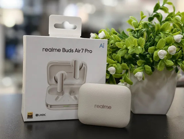 Realme Buds Air 7 pro - б/у техника в Нижнекамске
