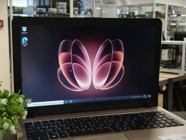 15.6" Ноутбук ASUS D540MB-GQ080T - б/у техника в Нижнекамске