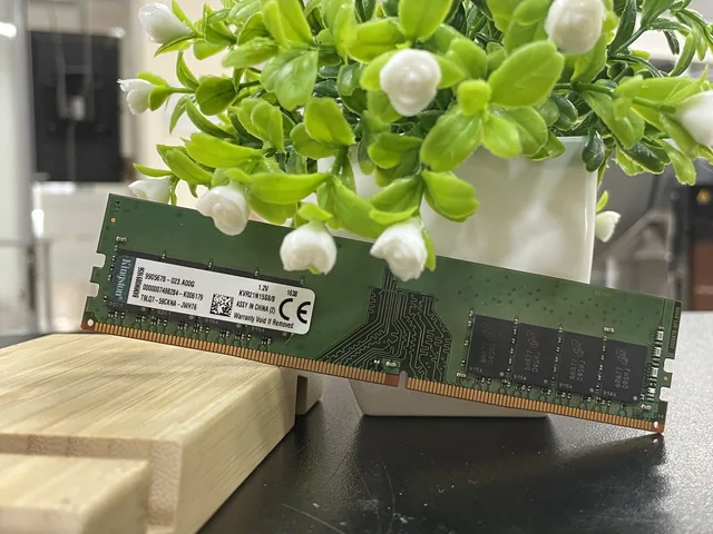Оперативная память Kingston 8 Гб 2133 МГц - б/у техника в Нижнекамске