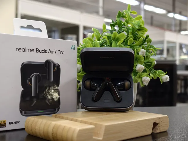 Наушники TWS Realme Buds Air 7 Pro - товар в Нижнекамске