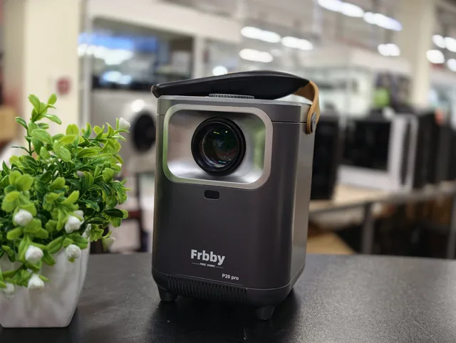 Проектор Frbby P20 Pro - товар в Нижнекамске