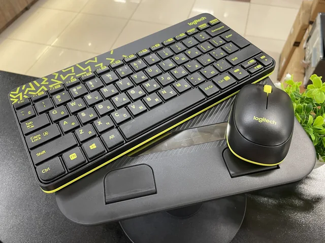 Клавиатура+мышь беспроводная Logitech MK240 Nano - товар в Нижнекамске